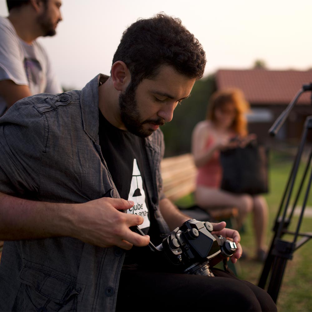 Neto Macedo - Professor do Curso de Fotografia Analógica